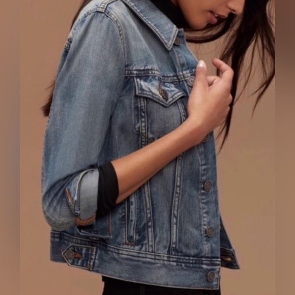 Aritzia Talula Denim Jean Jacket – Women’s Medium – Used, Excellent Condition - Picture 2 of 7